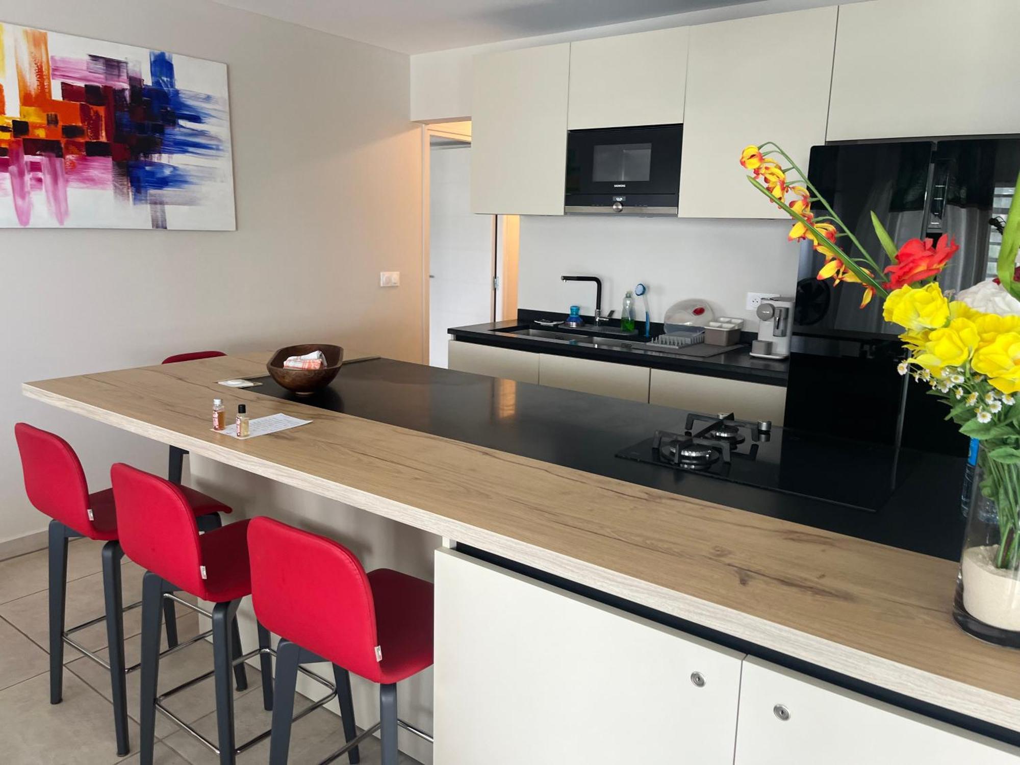 Standing Residence Tevai Папеете Екстериор снимка